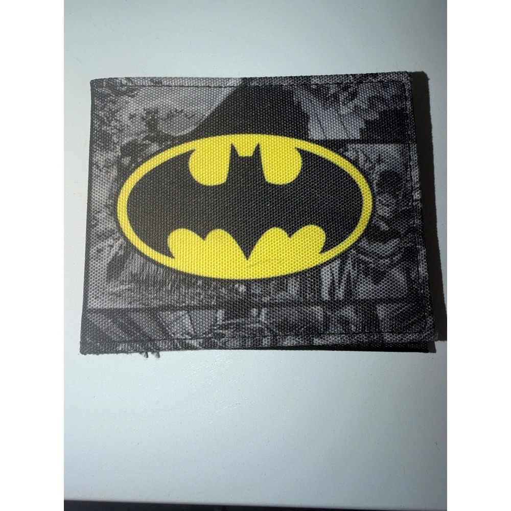 DC Comics Batman Bifold Wallet Yellow Bat Signal Logo Comic Book Print Canvas